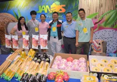 The Jan Fruits team showcasing their Asian exotics.